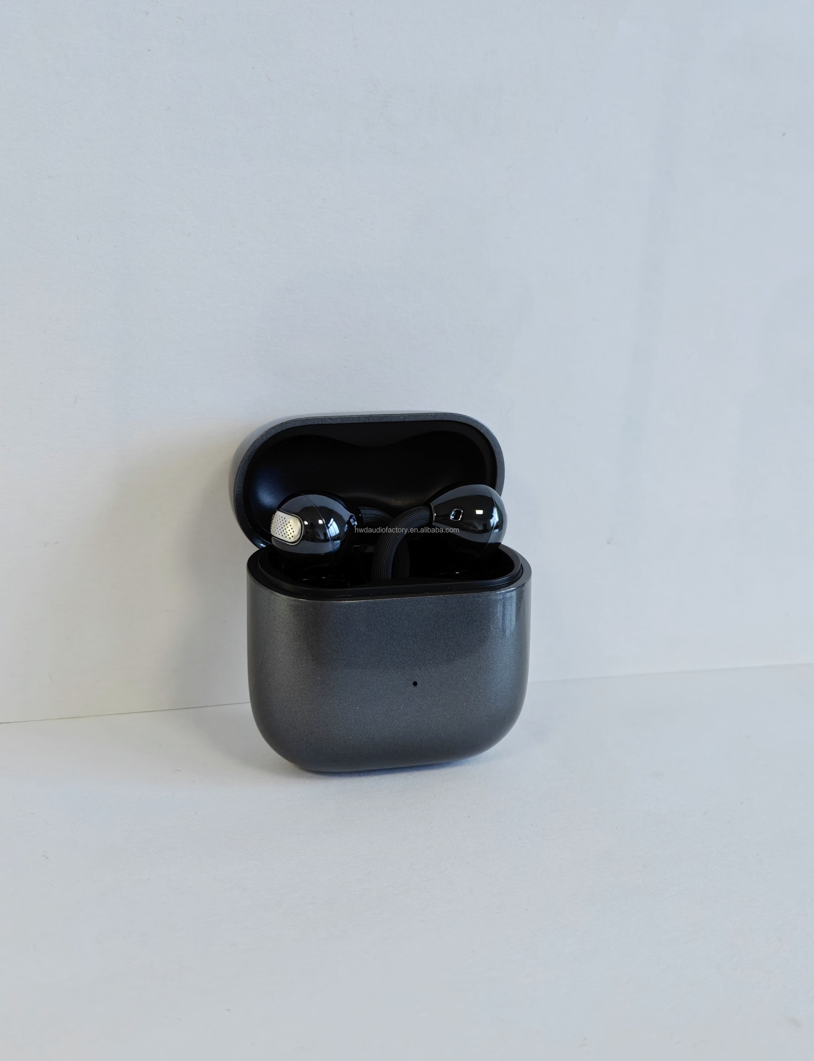 M169 OWS Open Ear Wireless Earbuds BT 6.0 IP55 Waterproof Ear Clip Sports Headphone Mic 10-15 Hours Battery
