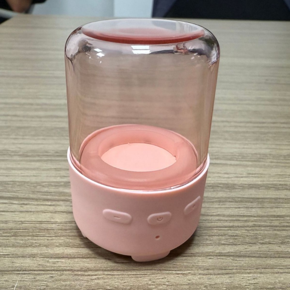 2025 New AI Speaker with Intelligent Voice Control, Stereo Sound, Colourful Lights and Cartoon Design